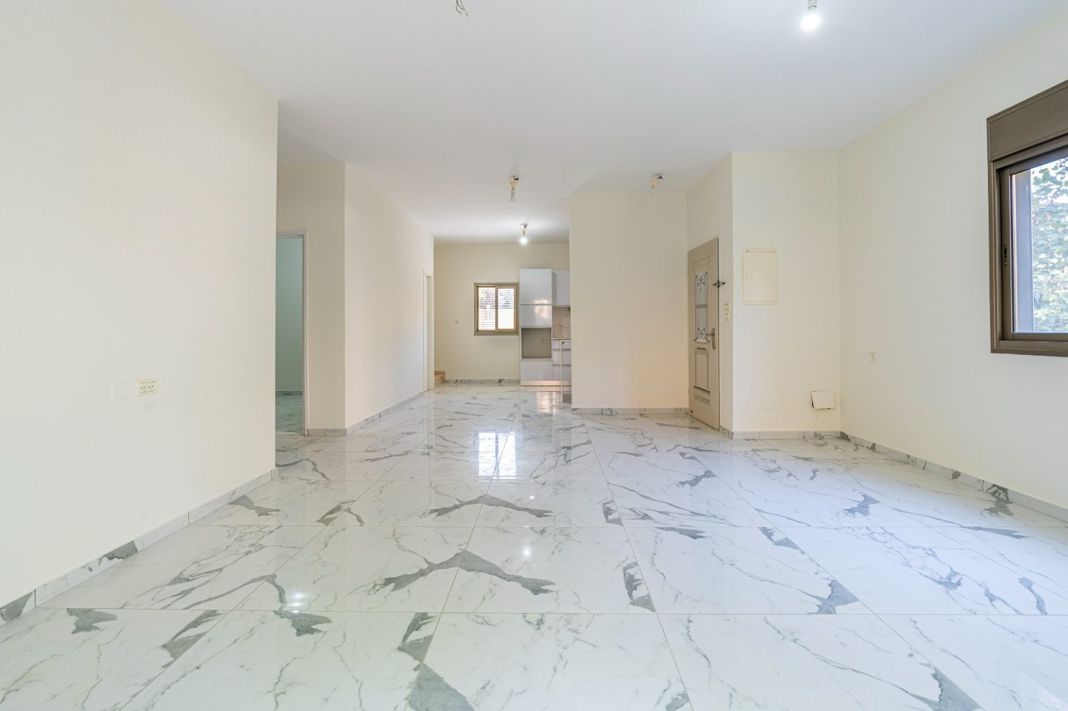 WhatsApp Image 2024-08-06 at 16.31.19 (1)