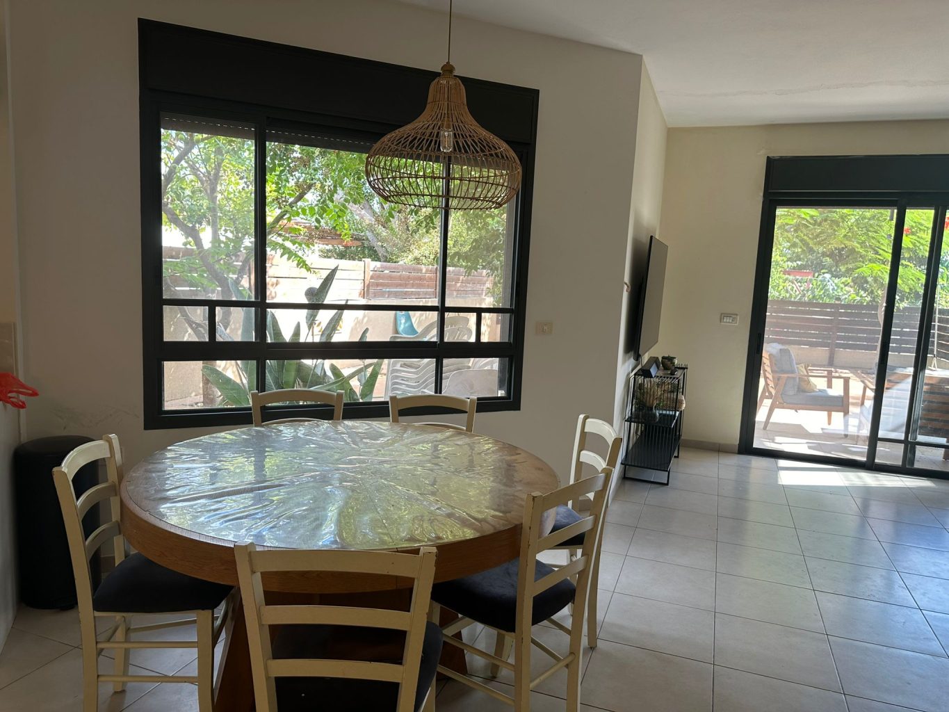 WhatsApp Image 2024-09-04 at 10.07.14 (1)