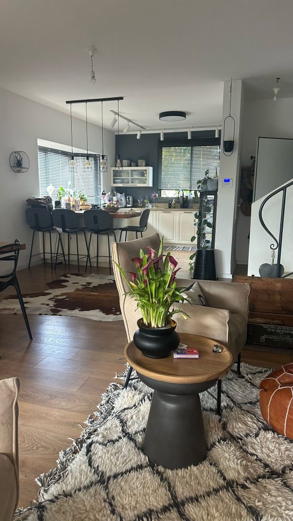 WhatsApp Image 2025-03-17 at 14.06.12