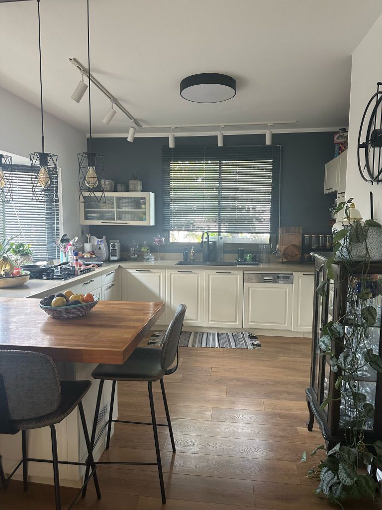 WhatsApp Image 2025-03-17 at 14.06.14 (2)