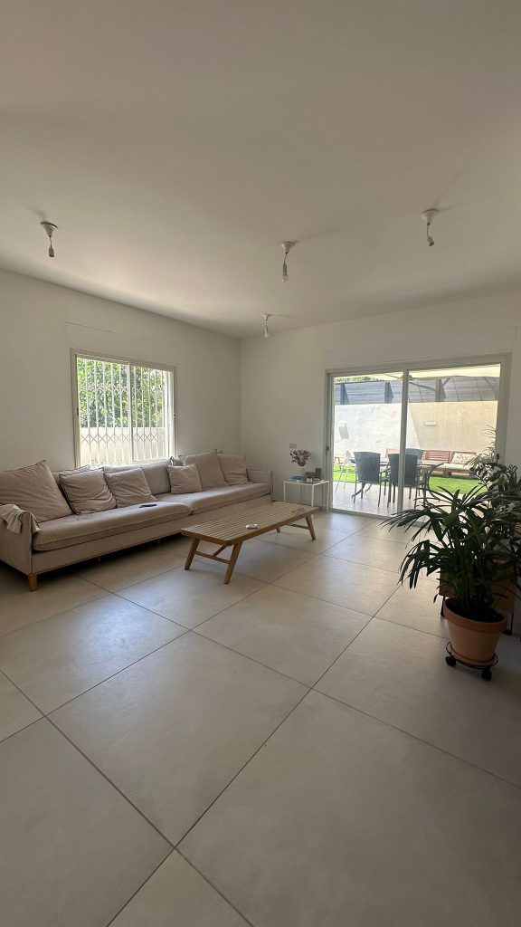 WhatsApp Image 2025-07-13 at 13.18.55 (3)