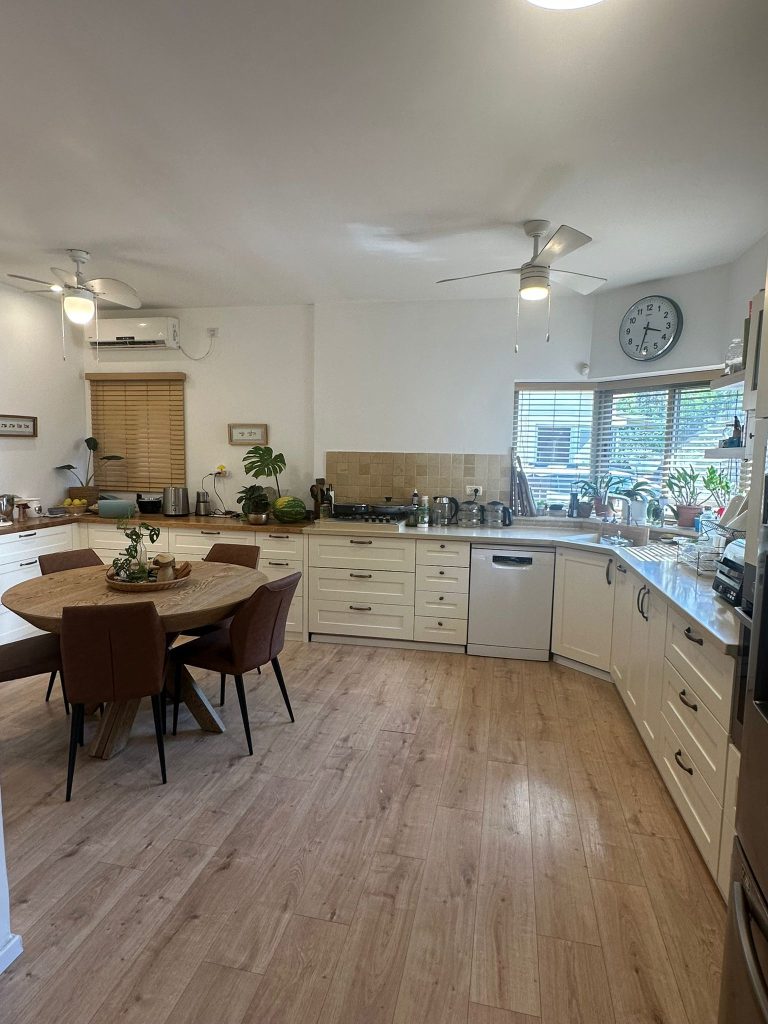 WhatsApp Image 2025-08-17 at 12.59.39 (2)