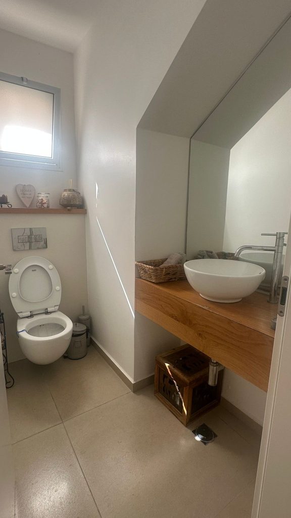 WhatsApp Image 2025-09-29 at 11.12.34 (3)