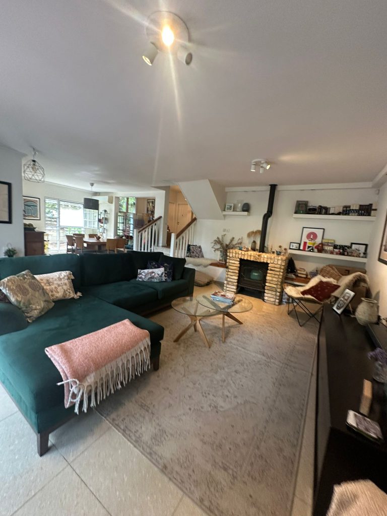 WhatsApp Image 2025-09-29 at 11.24.14