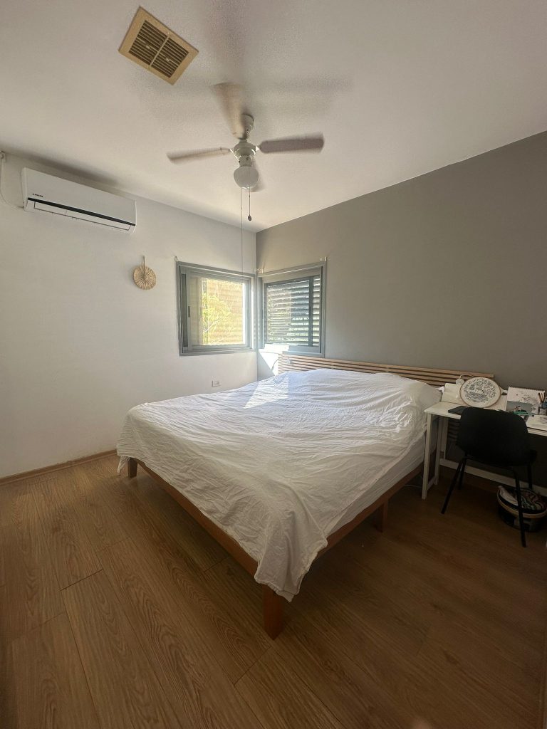 WhatsApp Image 2025-10-19 at 13.41.04 (1)