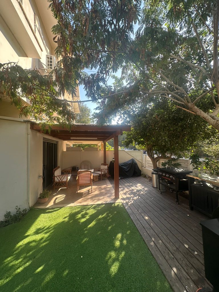 WhatsApp Image 2025-10-19 at 13.41.04 (2)