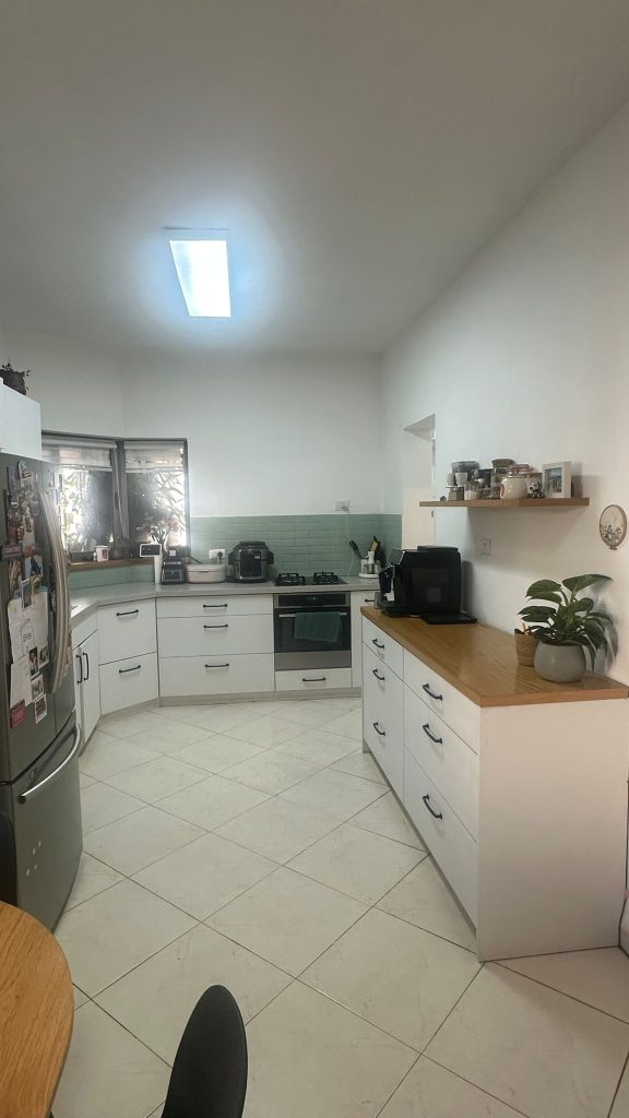 WhatsApp Image 2025-10-19 at 13.41.06 (1)