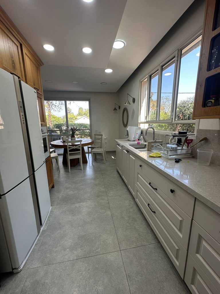 WhatsApp Image 2025-11-03 at 13.01.47 (2)