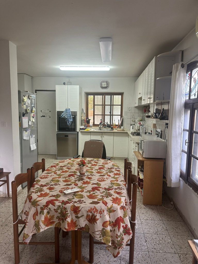 WhatsApp Image 2025-12-17 at 11.28.33 (1)