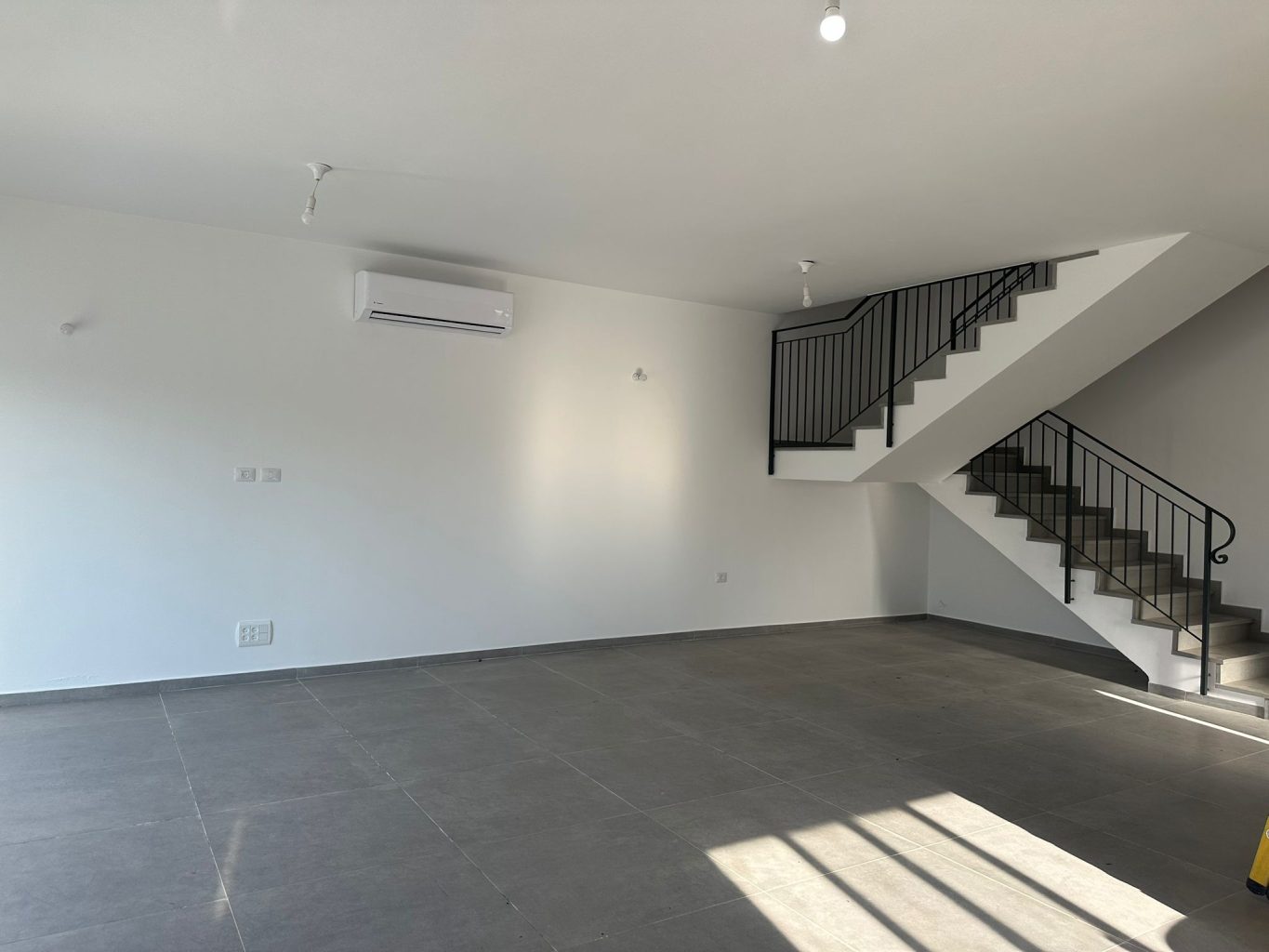 WhatsApp Image 2026-01-19 at 16.26.27 (1)